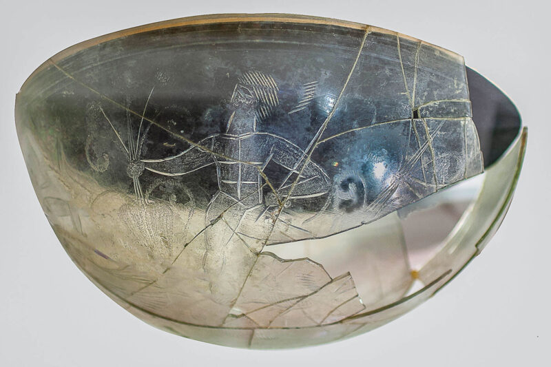 dorset-museum-objects-engraved-glass-bowl