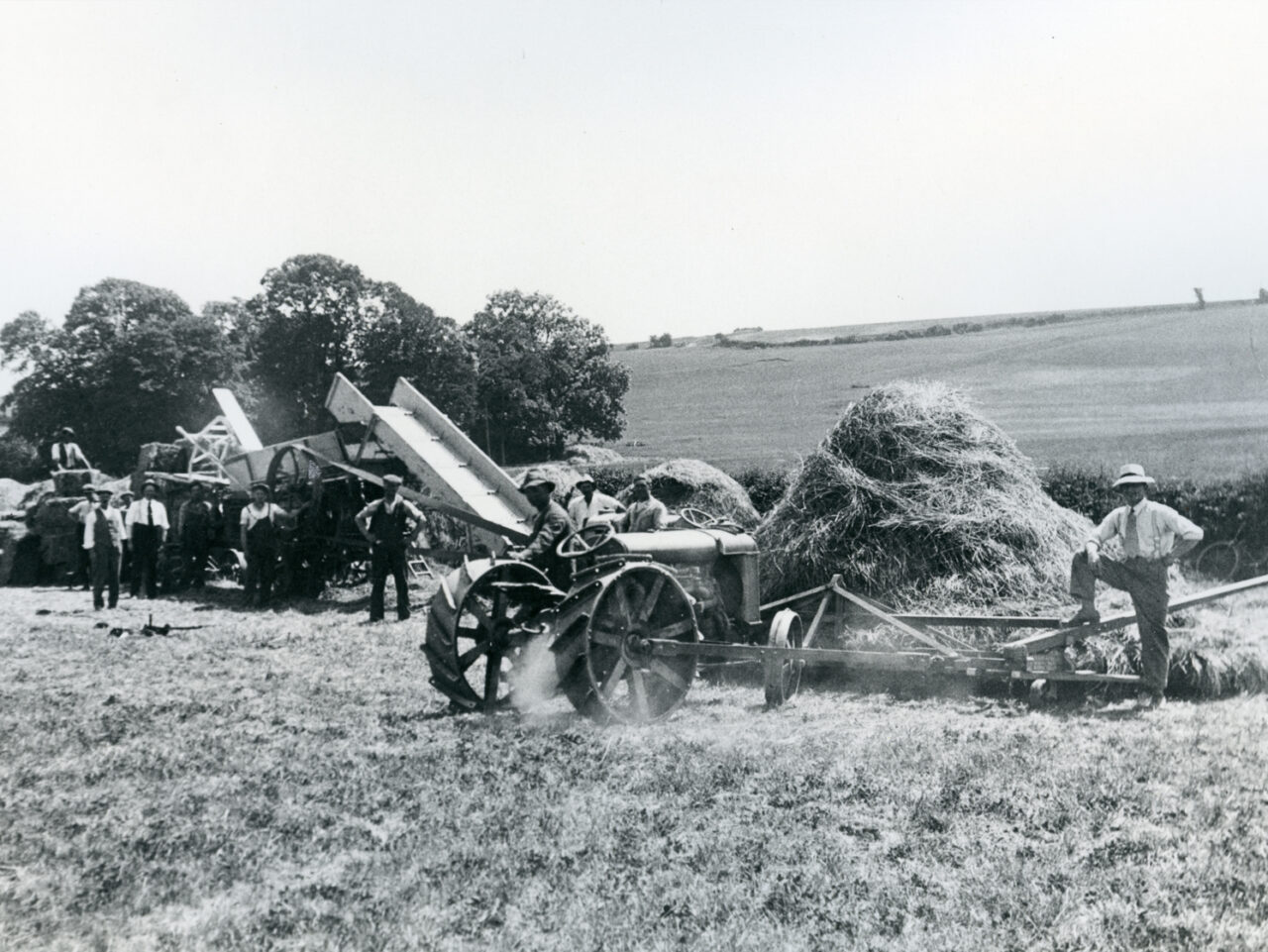 014_Demonstration of Debenham’s patented hay sweep & tractor driven baler
